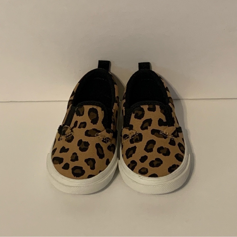 NWOT. OLD NAVY Leopard Print Shoes - Picture 3 of 9